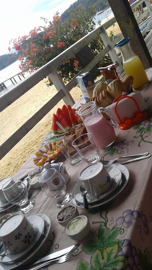 Nena'S Suites Praia de Araçatiba Екстериор снимка